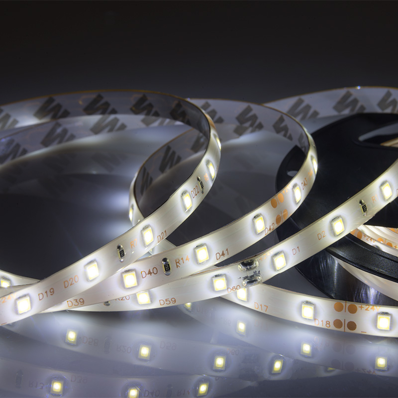 141-603 LED лента 24 В, 8 мм, IP65, SMD 2835, 60 LED/m, цвет свечения белый (6000 К)  в Муроме