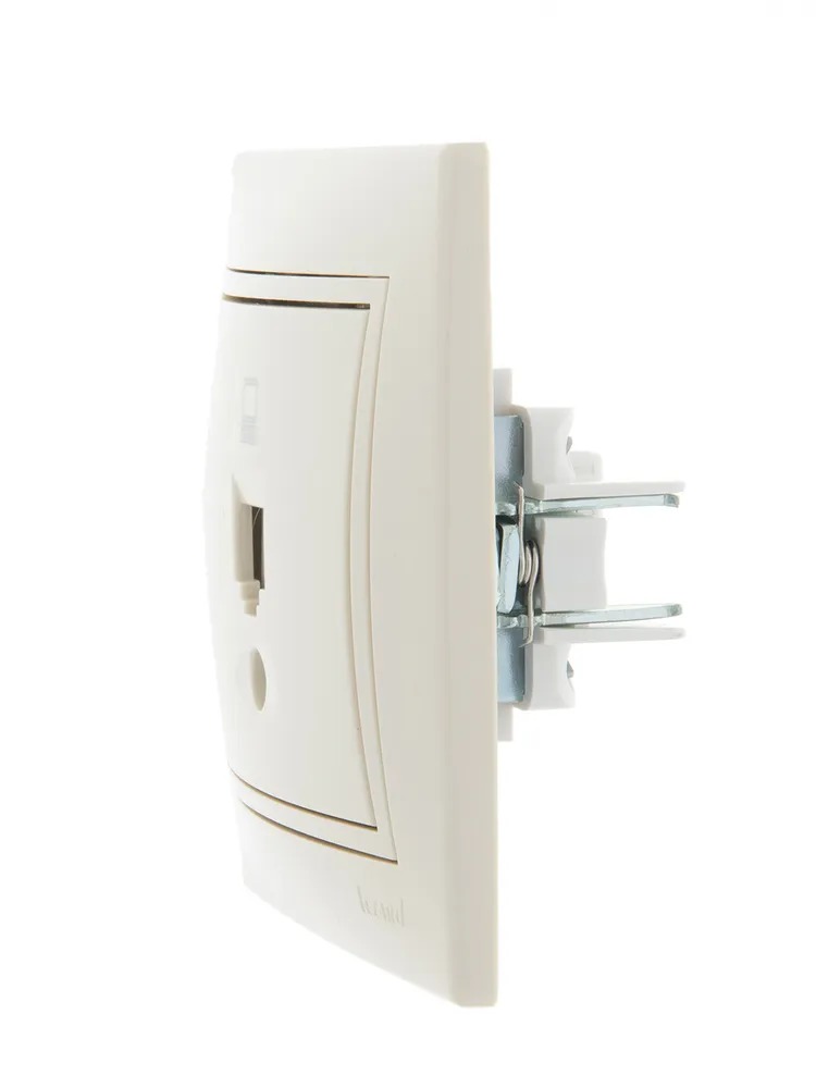 MIRA Розетка компьютерная RJ45 х 1 бежевая (Lezard)  в Муроме